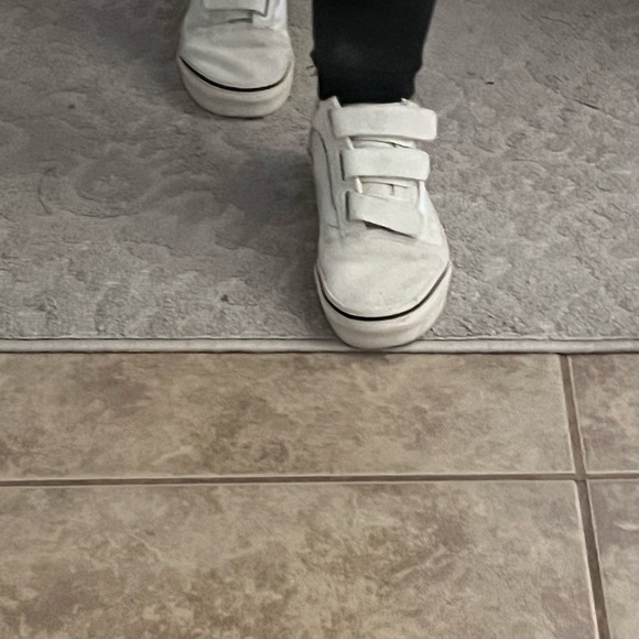 Velcro Vans size 5 gently worn - Picture 5 of 5